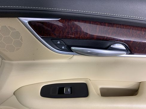 Used 2017 Cadillac XT5 Luxury FWD image 41