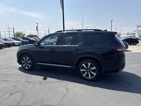 Certified 2024 Honda Pilot Elite image 8