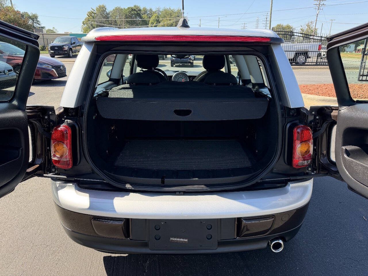 Used 2008 MINI Cooper Clubman Hardtop FWD image 9