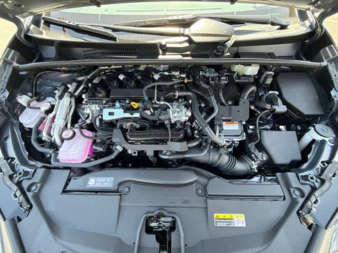 New 2026 Toyota Prius Plug-In Hybrid FWD image 7