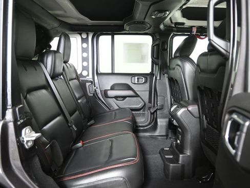 Used 2021 Jeep Wrangler Unlimited Rubicon image 15