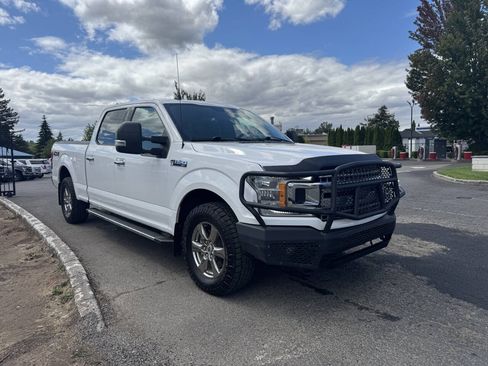 Used 2020 Ford F150 XLT w/ Equipment Group 302A Luxury AWD/4WD image 2