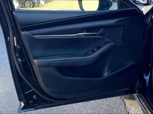 Used 2019 MAZDA MAZDA3 AWD Hatchback image 21