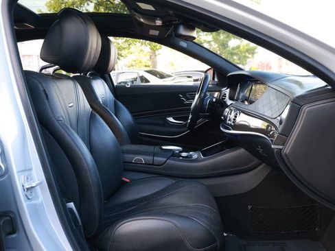 Used 2017 Mercedes-Benz S 63 AMG 4MATIC Sedan image 28