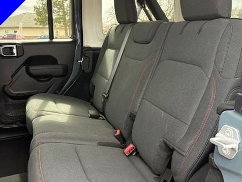 Used 2026 Jeep Wrangler Unlimited Rubicon AWD/4WD image 28