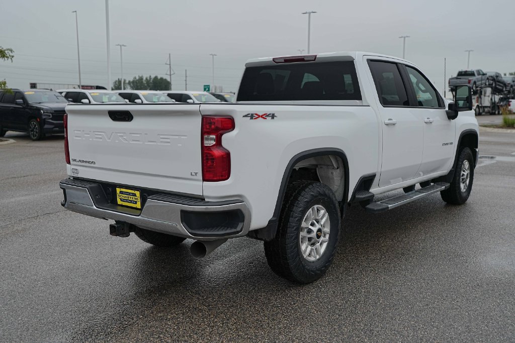 Used 2025 Chevrolet Silverado 2500 LT w/ Convenience Package AWD/4WD image 7