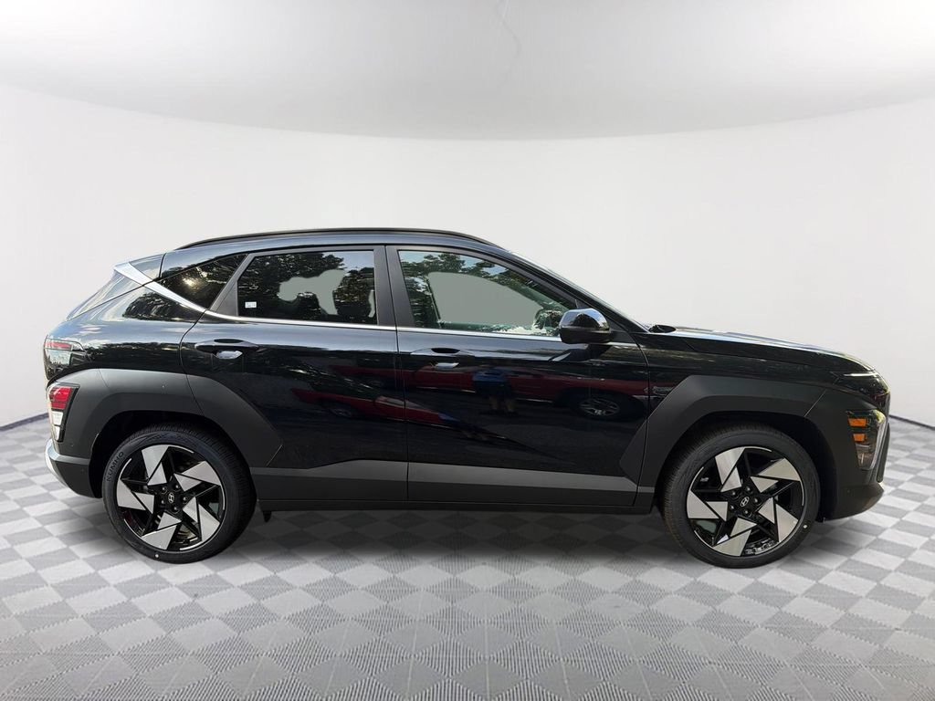 New 2026 Hyundai Kona Limited FWD image 4