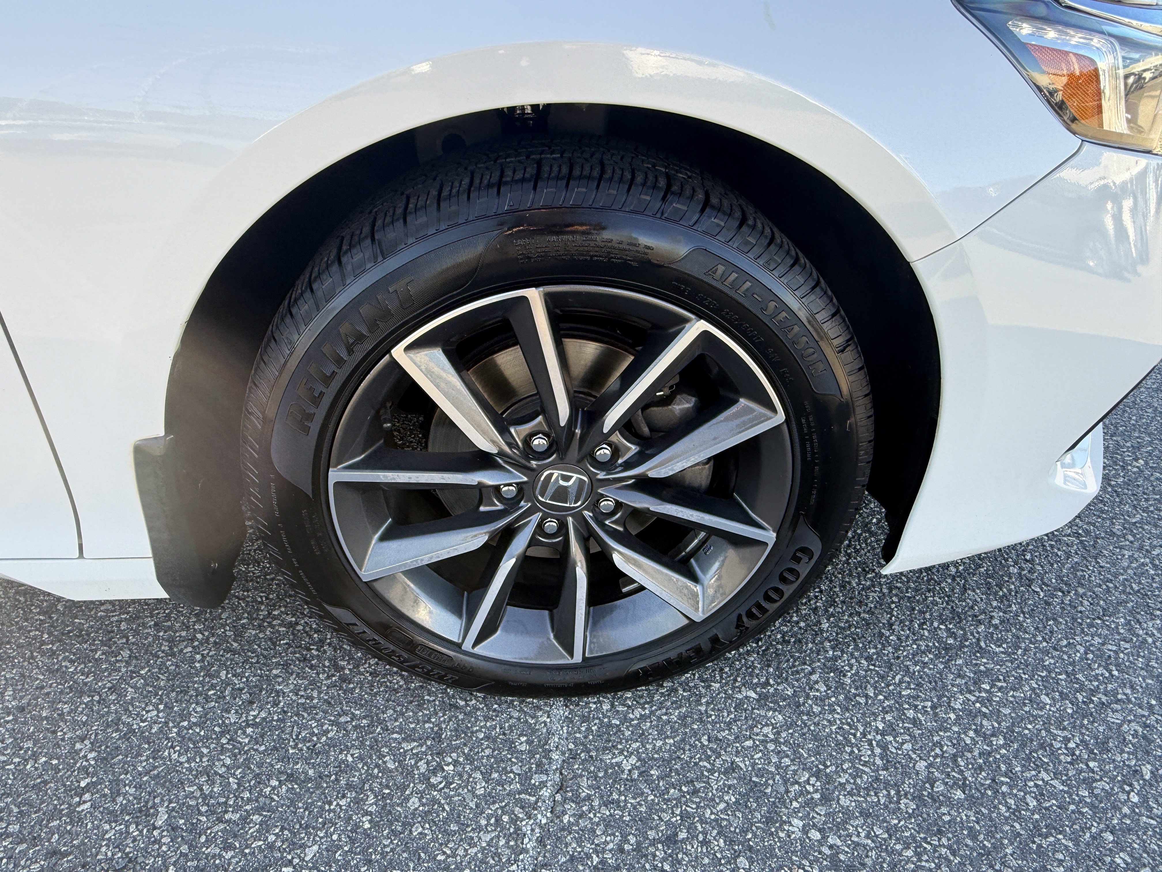 Used 2021 Honda Accord EX-L image 13