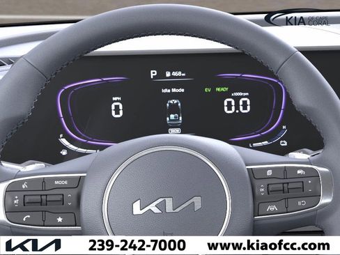 New 2025 Kia Sportage EX image 21