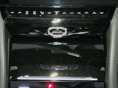 New 2026 Jeep Grand Cherokee Limited w/ Limited Altitude Package AWD/4WD image 10