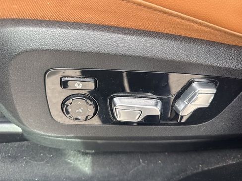 Used 2019 BMW X5 xDrive40i w/ Luxury Seating Package image 26