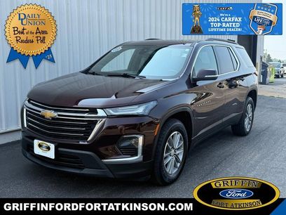 Used 2023 Chevrolet Traverse LT
