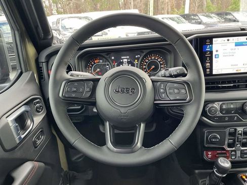 New 2026 Jeep Wrangler Unlimited Rubicon AWD/4WD image 22