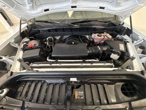 Used 2021 GMC Sierra 1500 2WD Crew Cab w/ Fleet Convenience Package image 31