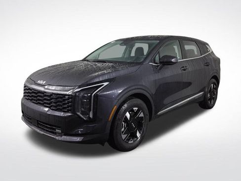 Certified 2026 Kia Sportage LX FWD image 2