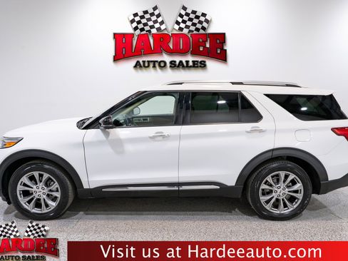 Used 2022 Ford Explorer Limited w/ Equipment Group 301A image 1