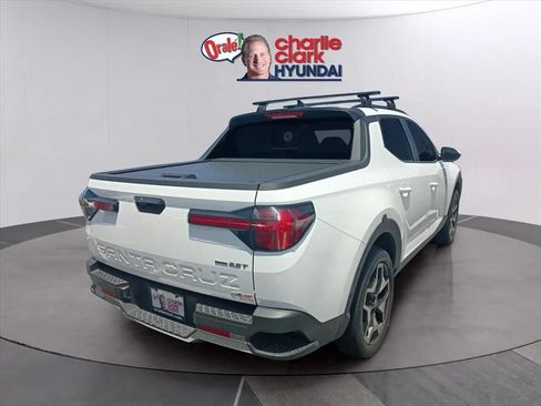 Used 2024 Hyundai Santa Cruz Limited AWD/4WD image 3