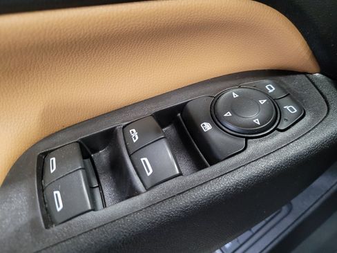 Used 2019 Chevrolet Equinox Premier AWD/4WD image 27