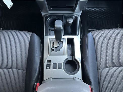 Used 2012 Toyota 4Runner SR5 AWD/4WD image 25