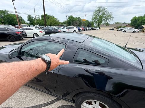 Used 2012 Ford Mustang Coupe image 9
