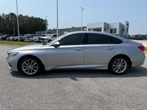 Used 2021 Honda Accord LX image 2