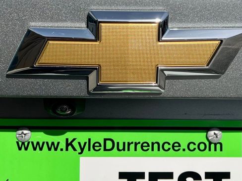 Used 2025 Chevrolet Equinox LT w/ Safety and Technology Package image 7