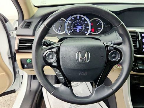 Used 2016 Honda Accord EX-L image 13