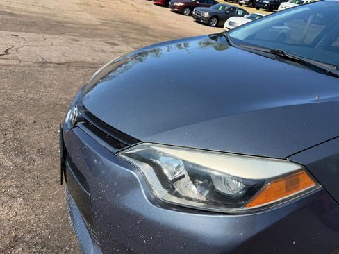 Used 2015 Toyota Corolla LE image 6