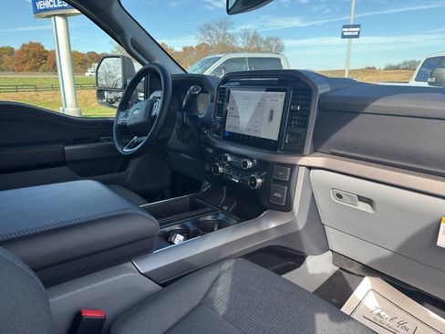 New 2025 Ford F150 XLT w/ Equipment Group 302A MID image 12