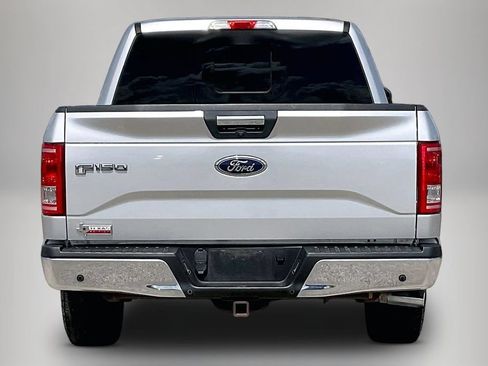 Used 2016 Ford F150 XLT w/ Equipment Group 302A Luxury RWD image 6