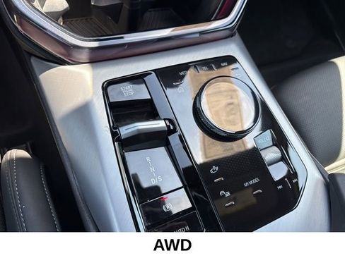 Used 2025 BMW X3 xDrive30i w/ M Sport Package AWD/4WD image 9