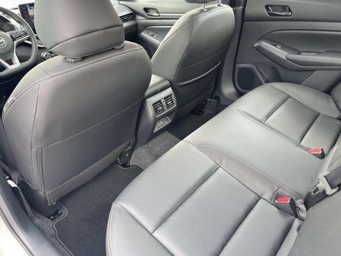 New 2026 Nissan Altima 2.5 SV w/ SV Premium Package FWD image 18
