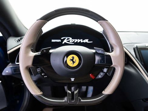 Used 2022 Ferrari Roma RWD image 19