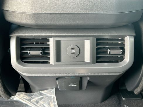 New 2026 Ford F150 XLT w/ Equipment Group 302A MID AWD/4WD image 18