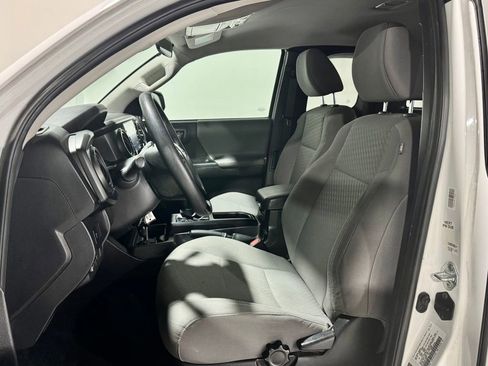 Used 2023 Toyota Tacoma SR image 3