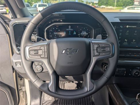 New 2026 Chevrolet Silverado 1500 RST w/ Convenience Package II AWD/4WD image 25