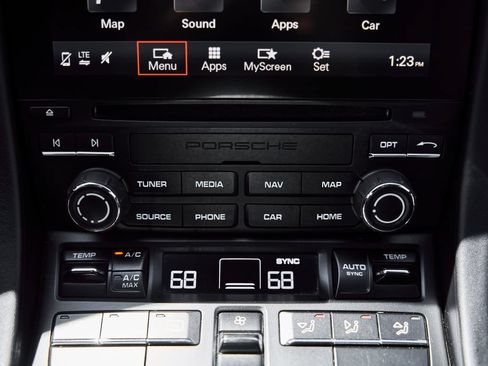 Used 2018 Porsche 911 GT3 RWD image 63