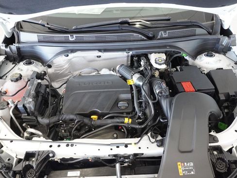 New 2026 Buick Envista Avenir image 7