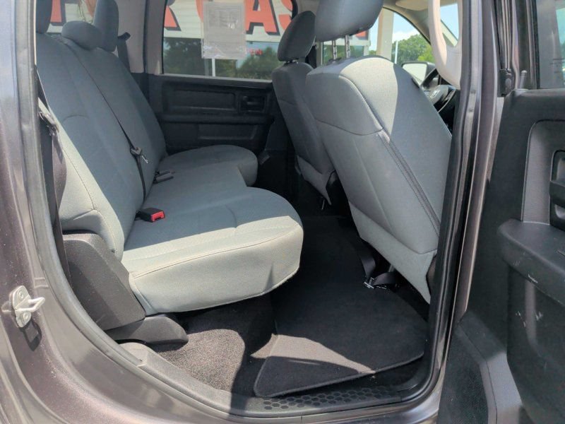 Used 2014 RAM 1500 Express RWD image 12