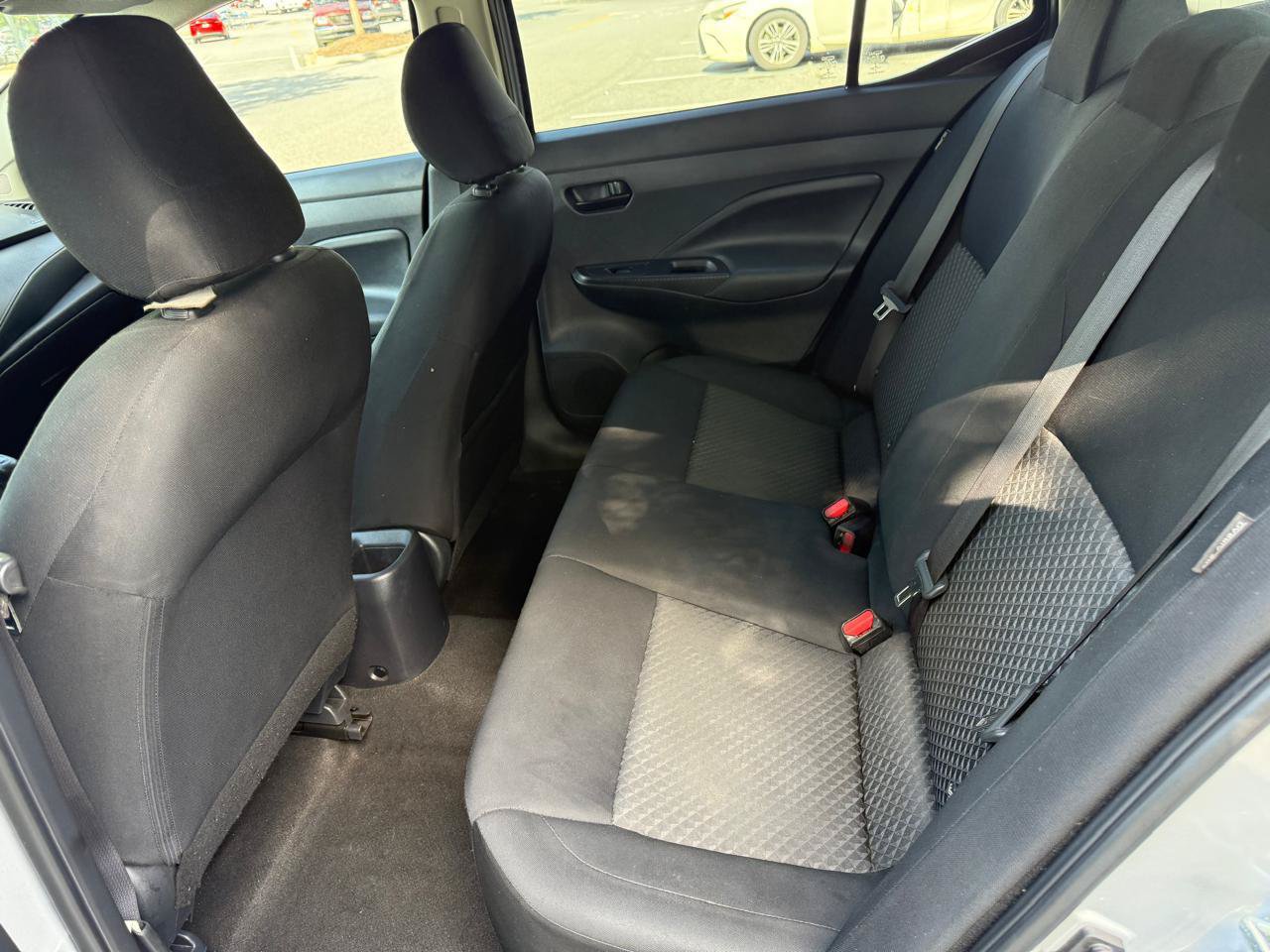 Used 2020 Nissan Versa S FWD image 12