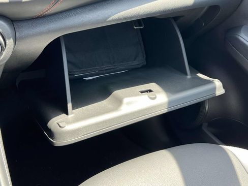 Used 2023 Nissan Kicks SR w/ SR Premium Package FWD image 31