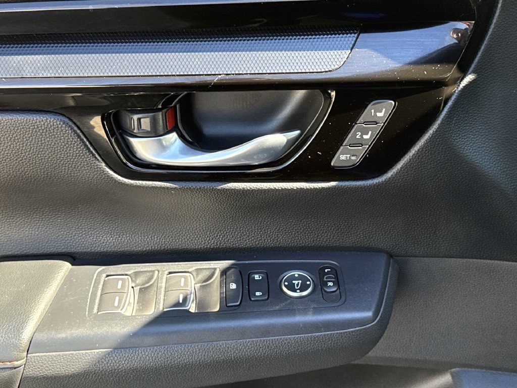 Used 2023 Honda CR-V Sport Touring image 15