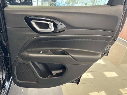 New 2026 Jeep Compass Latitude image 20