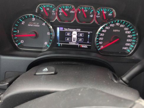 Used 2017 Chevrolet Silverado 1500 LT w/ Redline Edition image 7