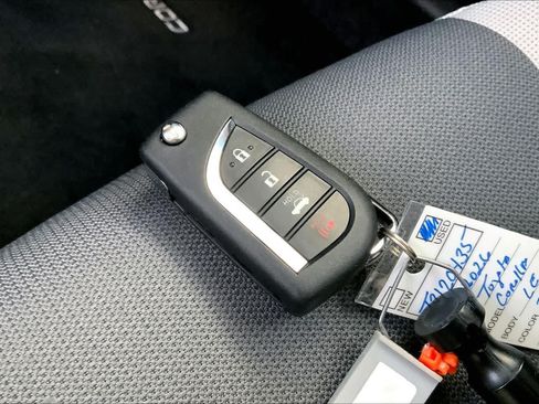 Used 2026 Toyota Corolla LE FWD image 13