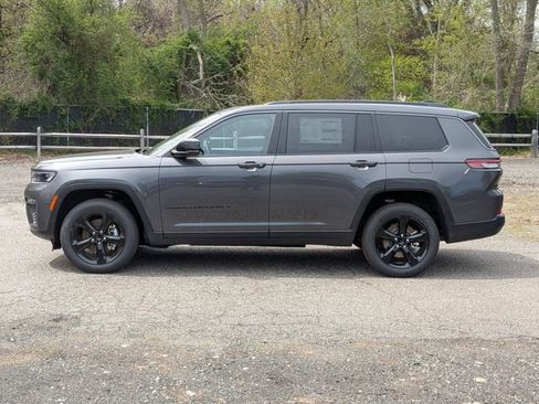 New 2026 Jeep Grand Cherokee L Limited AWD/4WD image 6