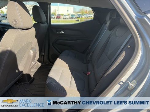 New 2027 Chevrolet Bolt LT w/ Comfort Package image 39