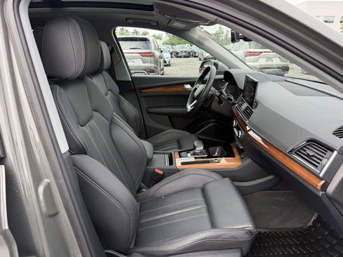Used 2023 Audi Q5 2.0T Prestige w/ Prestige Package AWD/4WD image 14