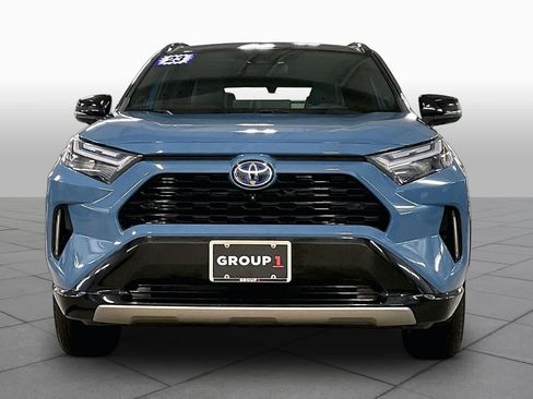 Used 2023 Toyota RAV4 XSE AWD/4WD image 4