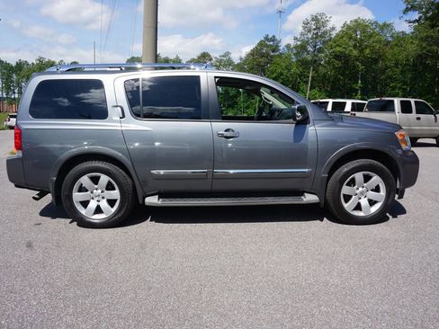 Used 2014 Nissan Armada SL w/ Moonroof Package AWD/4WD image 22